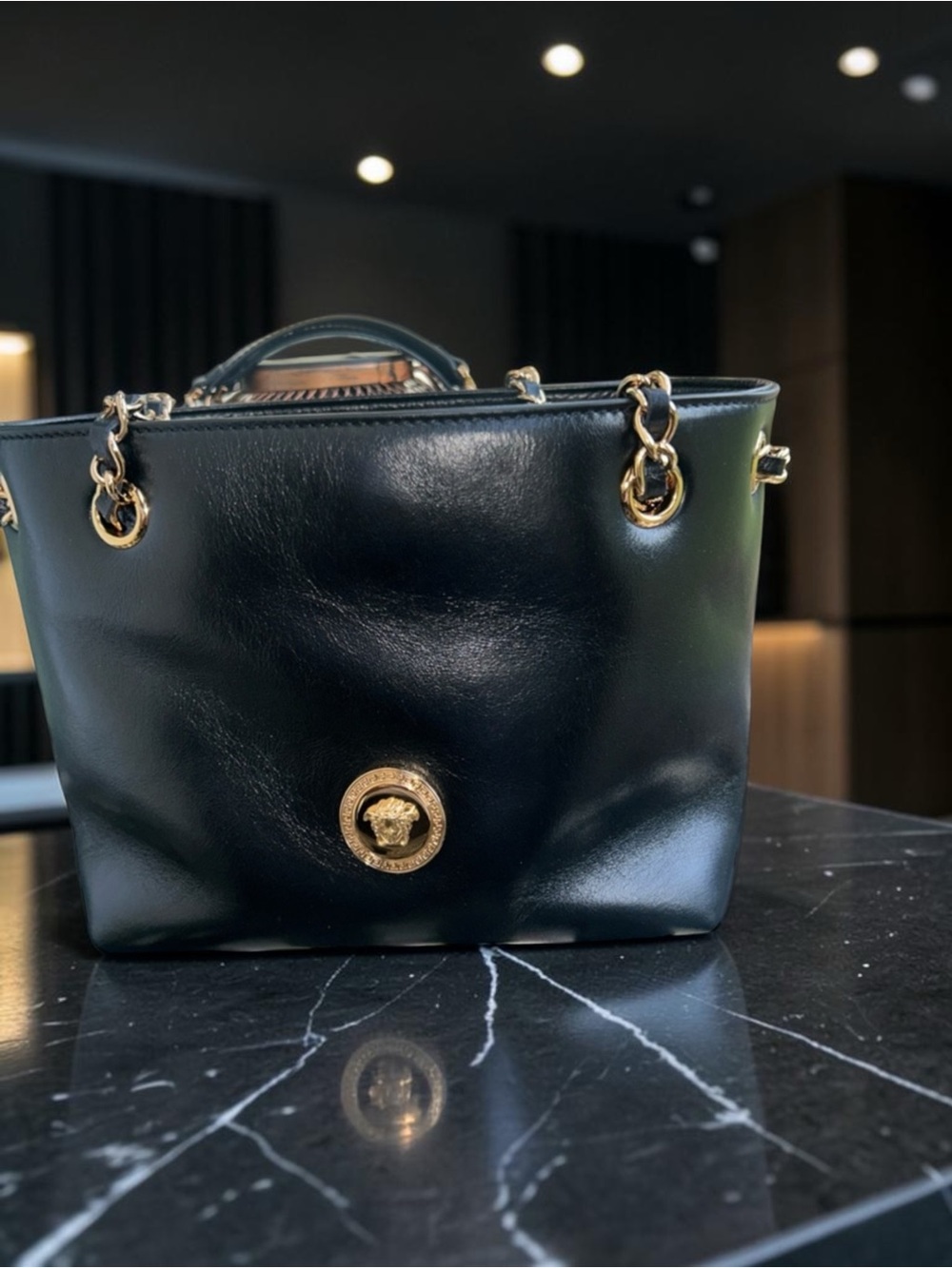 🎉Versace Black Leather Shoulder Bag with Gold Medusa Medallion